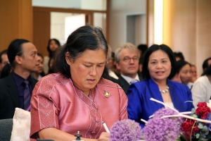 Besuch Prinzessin Sirindhorn am AAI Hamburg (29. Juni 2011) - Bild 24
