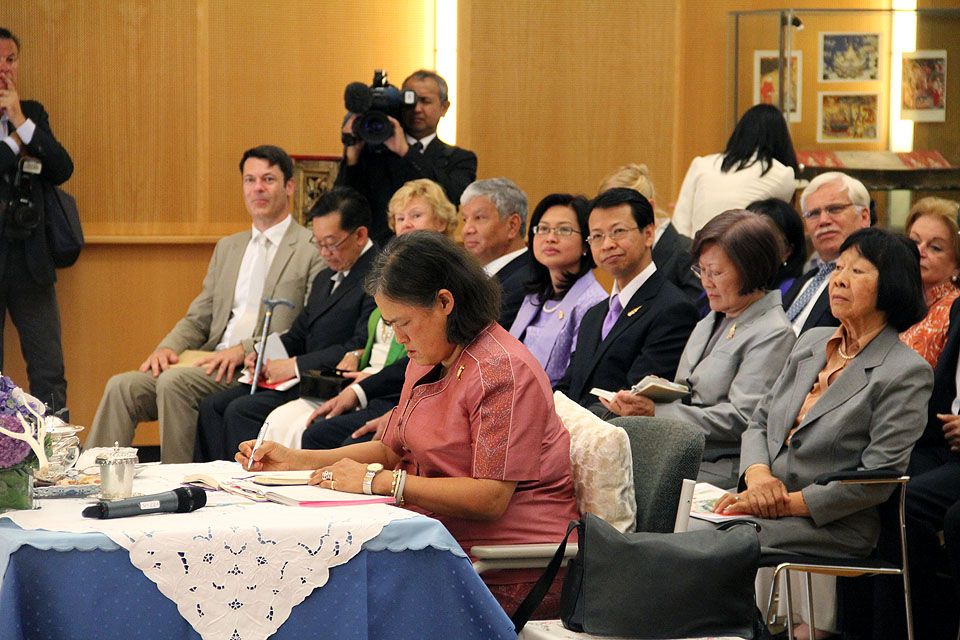 Besuch Prinzessin Sirindhorn am AAI Hamburg (29. Juni 2011) - Bild 26